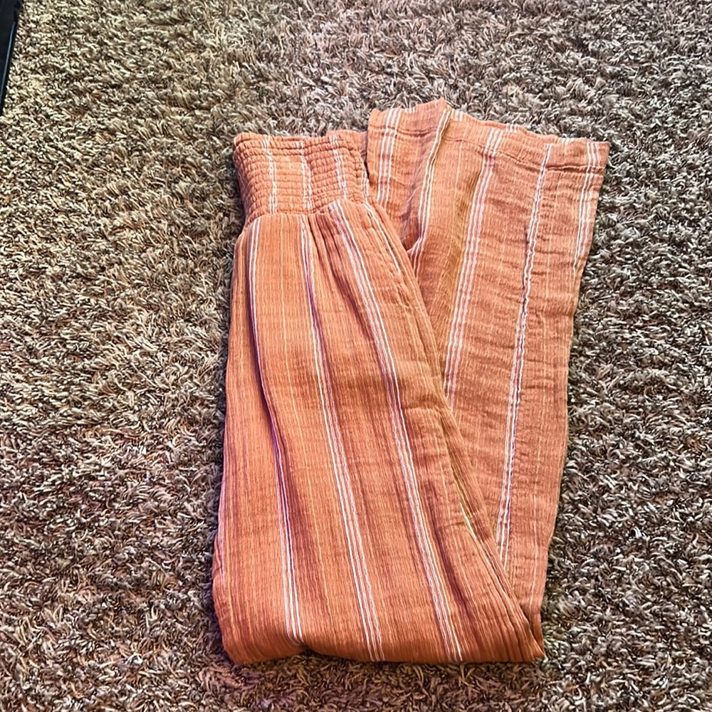 Billabong pants!